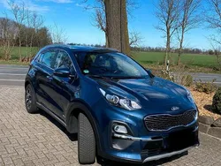 Blau Gebraucht 2020 Kia Sportage SUV | 21.250 € (Fairer Preis)