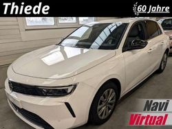 White jade Gebraucht 2023 Opel Astra Elegance Limousine | 17.990 €