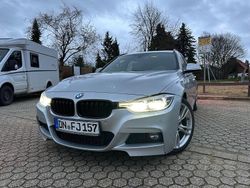 Silber Gebraucht 2018 BMW 320 M Sport Kombi | 16.000 € (Guter Preis)