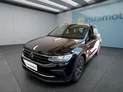 Schwarz Gebraucht 2022 VW Tiguan SUV | 29.299 € (Guter Preis)