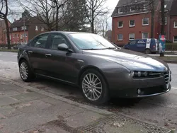 Grau Gebraucht 2008 Alfa Romeo 159 Limousine | 6.450 € (Teuer)