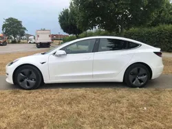 Weiß Gebraucht 2020 Tesla Model 3 Long Range Limousine | 30.500 € (Fairer Preis)