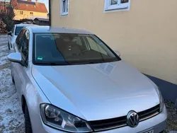 Silber Gebraucht 2016 VW Golf VII LOUNGE Limousine | 10.555 € (Fairer Preis)