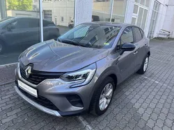 Grau Gebraucht 2023 Renault Captur Equilibre SUV | 20.499 € (Fairer Preis)