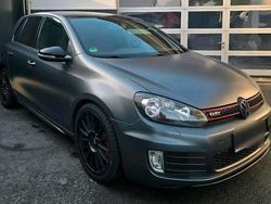 Grau Gebraucht 2011 VW Golf GTI Limousine | 8.799 € (Fairer Preis)