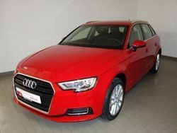 Rot metallic Gebraucht 2019 Audi A3 Sportback Design Kleinwagen | 26.800 €