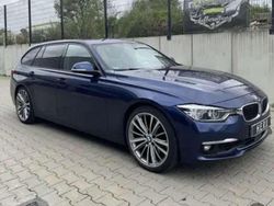 Blau Gebraucht 2015 BMW 330 Performance Kombi | 18.000 € (Guter Preis)