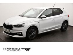 Moonweiss metallic (metallic) Gebraucht 2024 Skoda Fabia Drive Limousine | 18.280 € (Guter Preis)