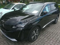 Perla nera schwarz Gebraucht 2023 Peugeot 5008 Allure Van / Kleinbus | 26.900 € (Guter Preis)
