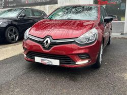 Rot Gebraucht 2016 Renault Clio IV LIMITED Limousine | 8.200 € (Fairer Preis)