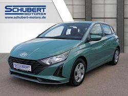Grün Gebraucht 2025 Hyundai i20 Select Limousine | 18.390 € (Fairer Preis)