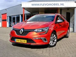 Rot Gebraucht 2017 Renault Mégane GT Line GT-Line Kombi | 8.450 € (Guter Preis)