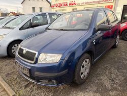 Silber Gebraucht 2008 Skoda Fabia Classic Limousine | 2.499 € (Fairer Preis)