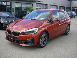 Orange Gebraucht 2018 BMW 218 Sport Line Van / Kleinbus | 16.700 € (Fairer Preis)