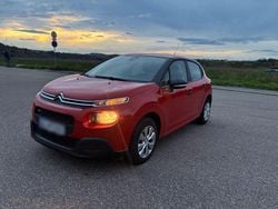 Orange Gebraucht 2017 Citroën C3 Feel Kleinwagen | 7.390 € (Etwas zu teuer)