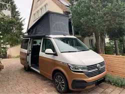 Weiß Gebraucht 2020 VW T6.1 Beach Van | 49.500 €