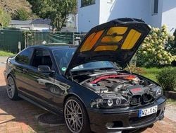 Schwarz Gebraucht 2003 BMW 330 Sport Line Coupé | 10.999 € (Guter Preis)