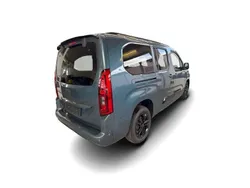 Blau Neu 2025 Fiat Doblò Style Van / Kleinbus | 33.558 € (Fairer Preis)