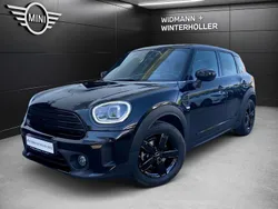 Schwarz Gebraucht 2022 Mini One Countryman Classic SUV | 24.780 € (Teuer)