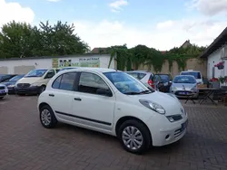 Weiß Gebraucht 2009 Nissan Micra Kleinwagen | 1.680 €