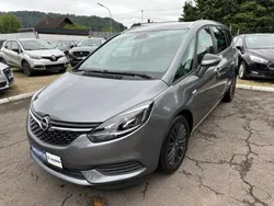 Grau Gebraucht 2019 Opel Zafira Van / Kleinbus | 14.900 € (Guter Preis)