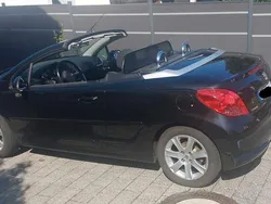 Schwarz Gebraucht 2008 Peugeot 207 CC Cabrio | 4.444 € (Fairer Preis)