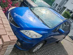 Blau Gebraucht 2008 Mazda 5 Exclusive Van / Kleinbus | 2.989 € (Teuer)