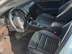 Weiß Gebraucht 2016 VW Passat Kombi | 13.800 € (Fairer Preis)