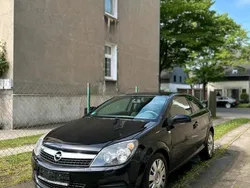 Schwarz Gebraucht 2009 Opel Astra GTC Kleinwagen | 899 € (Guter Preis)