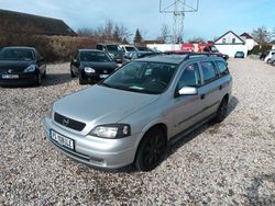 Silber Gebraucht 2001 Opel Astra Comfort Kombi | 1.790 € (Etwas zu teuer)