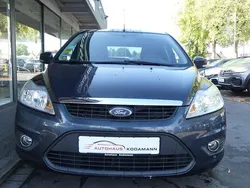 Grau Gebraucht 2008 Ford Focus Style Limousine | 3.950 € (Fairer Preis)