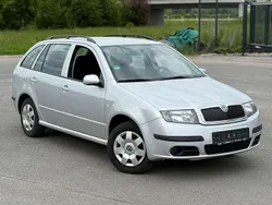 Grau Gebraucht 2007 Skoda Fabia Kombi | 3.499 € (Fairer Preis)