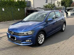 Blau Gebraucht 2019 VW Polo Highline Kleinwagen | 14.700 € (Fairer Preis)