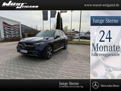 Lack nautikblau Gebraucht 2024 Mercedes GLC300 AMG SUV | 68.490 € (Teuer)