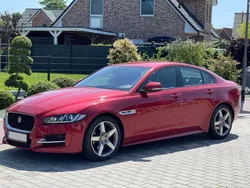 Rot Gebraucht 2015 Jaguar XE R-Sport Limousine | 15.900 € (Fairer Preis)