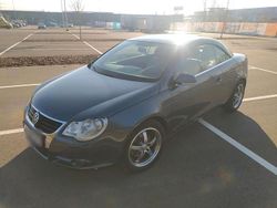 Grau Gebraucht 2006 VW Eos Cabrio | 4.500 €