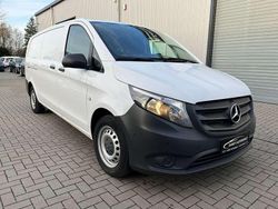Arktikweiss Gebraucht 2018 Mercedes Vito Van / Kleinbus | 18.990 € (Fairer Preis)
