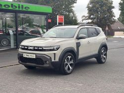 Beige Gebraucht 2024 Dacia Duster Journey SUV | 26.900 € (Fairer Preis)