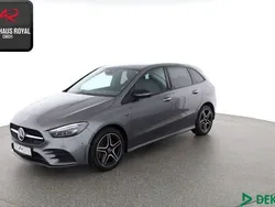 Grau Gebraucht 2021 Mercedes B250e AMG Van / Kleinbus | 26.840 € (Guter Preis)