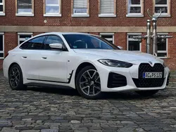 Weiß Gebraucht 2023 BMW 420 M Sport Coupé | 38.300 € (Fairer Preis)