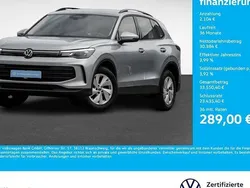 Silber Gebraucht 2024 VW Tiguan Basis SUV | 32.488 € (Superpreis)