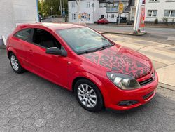 Rot Gebraucht 2005 Opel Astra Limousine | 1.850 € (Fairer Preis)