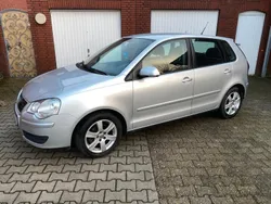 Silber Gebraucht 2007 VW Polo Kleinwagen | 1.100 € (Guter Preis)