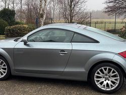 Grau Gebraucht 2006 Audi TT Coupé | 9.999 €