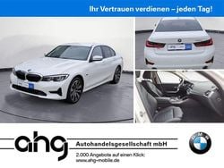 Weiß Gebraucht 2022 BMW 320e Advantage Limousine | 25.930 € (Fairer Preis)