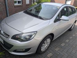 Silber Gebraucht 2015 Opel Astra Kombi | 6.900 € (Fairer Preis)