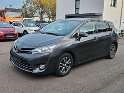 Grau Gebraucht 2013 Toyota Verso Life Van / Kleinbus | 5.950 € (Guter Preis)