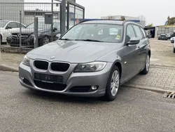 Grau Gebraucht 2011 BMW 318 Kombi | 3.900 € (Superpreis)