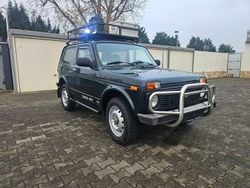 Grün Gebraucht 2014 Lada niva SUV | 6.490 € (Superpreis)