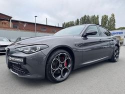 Grau Gebraucht 2024 Alfa Romeo Giulia Veloce Limousine | 36.900 € (Guter Preis)
